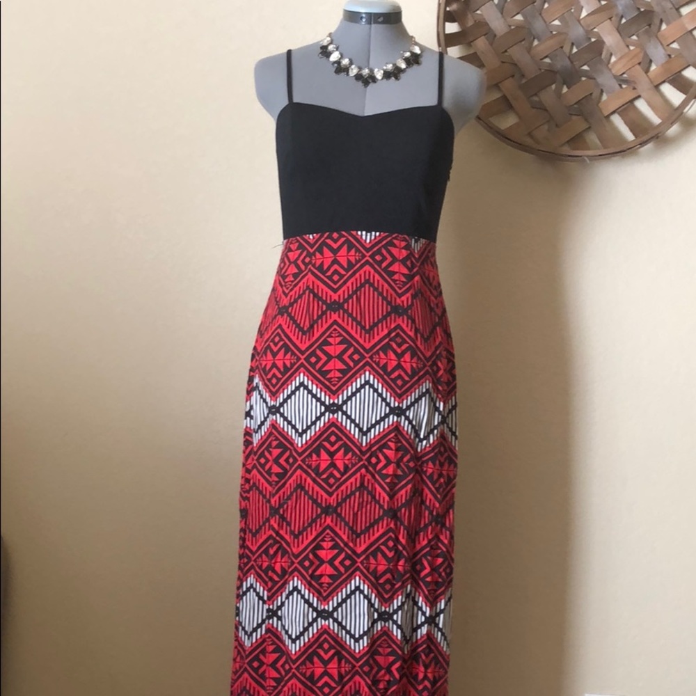 Aztec print side slit maxi dress- small